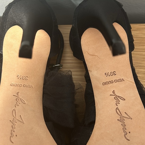 Isa Tapia GIGI BLACK SATIN tulle heels size 39.5- EUC - Picture 16 of 16